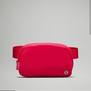 Lululemon Everywhere Belt Bag- Lipgloss